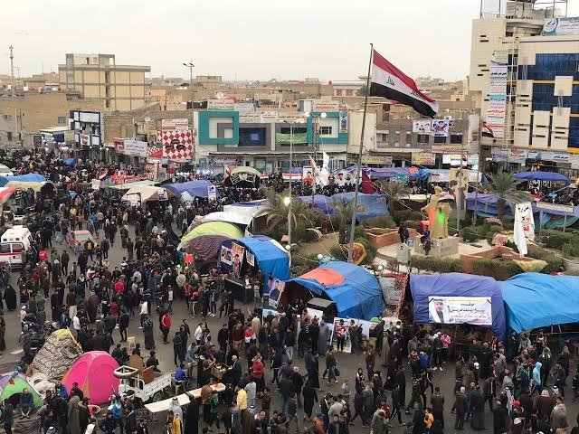 المتظاهرون يمهلون الحكومة العراقية ثلاثة أيام لتنفيذ مطالبهم