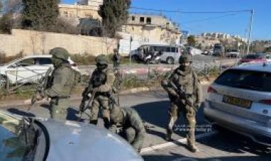 قوات الاحتلال الإسرائيلي تغتال، 3 شبان فلسطينيين بإطلاق نار مباشر صوب سيارتهم