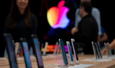ابل تجري تحديثات في نظام التشغيل على معظم أجهزتها لإصلاح ثغرة أمنية