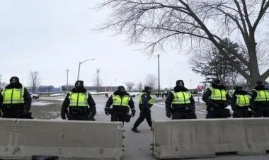 كندا .. ترودو يعتزم تفعيل سلطات الطوارئ لقمع الاحتجاجات