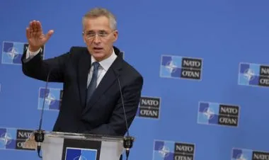 الناتو يواصل دعم القدرات العسكرية لأوكرانيا ويبذل الجهود الدبلوماسية لخفض التصعيد