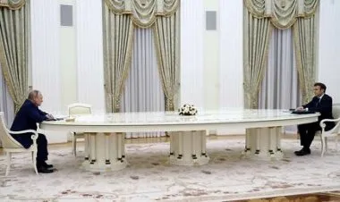 الكرملين ينشر نص حوار بين بوتين وماكرون حول إمكانية الاعتراف بجمهوريتي دونيتسك ولوغانسك