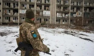 إعلام روسي: دوي انفجارات قرب مطار دونيتسك شرق أوكرانيا