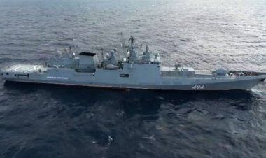 البحرية الروسية تجري مناورات  البحث عن غواصات العدو في البحر المتوسط