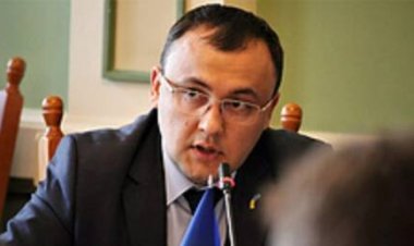 كييف تستدعي القائم بالأعمال الأوكراني في موسكو للتشاور بعد اعتراف روسيا بجمهوريتي دونيتسك ولوغانسك