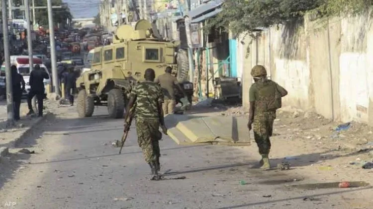 إطلاق نار وانفجارات تهز العاصمة الصومالية مقديشو