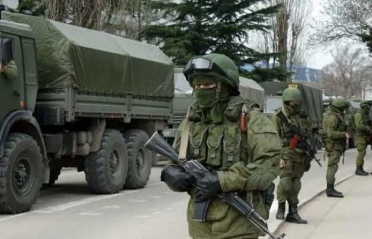 دونيتسك.. إجلاءٍ جماعيٍّ للمدنيين إلى روسيا، تحسّباً لخطرِ غزوٍ أوكرانيٍّ محتملٍ