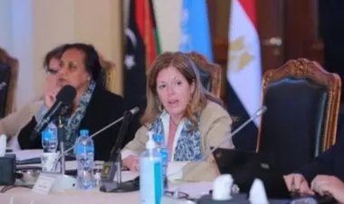 اجتماعات بشرق وغرب ليبيا.. طريق حسم القاعدة الدستورية