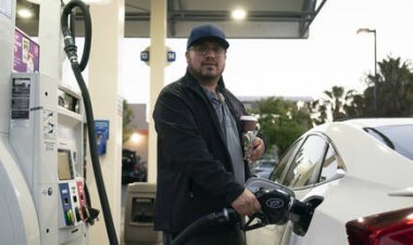 سيناتور أمريكي: شراء الكوكايين أرخص من البنزين في ولايتنا