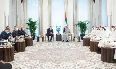 بينيت: زيارتي لأبوظبي تهدف للارتقاء بمستوى العلاقات