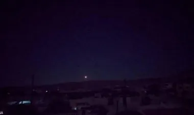 الدفاعات الجوية السورية تتصدى لعدوان إسرائيلي جنوب دمشق