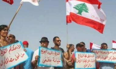 لبنانيون يتظاهرون احتجاجا على قيام دولة الاحتلال باستخراج الغاز من كاريش