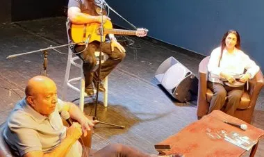 مسرح عكّا الأبيّة يستضيفُ الأديبةَ آمال عوّاد رضوان!