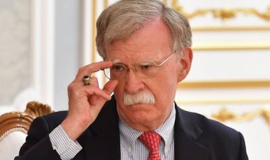 واشنطن تتهم عنصراً من الحرس الإيراني بمحاولة اغتيال جون بولتون