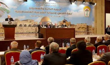 أكثر من 1100 شخصية تطالب بإجراء انتخابات مجلس وطني جديد