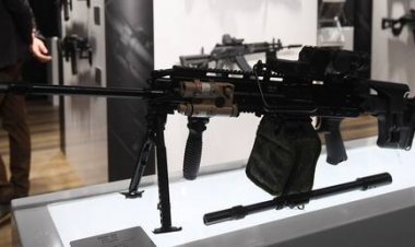 كلاشينكوف تطوّر رشاشها الجديد