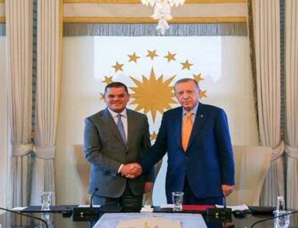 الدبيبة يجري مباحثات مع أردوغان في اسطنبول حول الانتخابات والتعاون العسكري وعودة الشركات