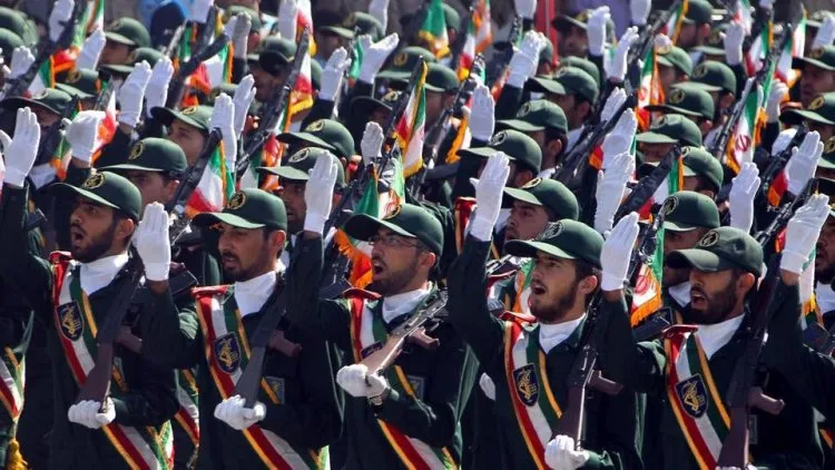 قائد الحرس الثوري الإيراني: لن نسمح لدول بالمنطقة بالارتباط مع الأعداء