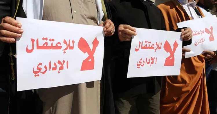 30 معتقلًا إداريًّا يعلنون الإضراب عن الطعام