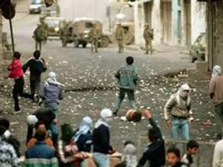 في الذكرى الـ35 لإنتفاضة الحجارة.