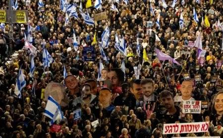 دخانُ الحرب الأهليَّةِ في "إسرائيل" يندلع ورئيس المحكمة العليا يكشف: هذه علامات الكارثة القادمة