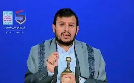 زعيم أنصار الله: مستمرون في نصرة فلسطين دون تردد أو تراجع