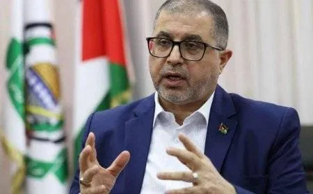 باسم نعيم: حماس تتعامل بمرونة مع أي اتِّفاق يؤدي إلى وقف الحرب وانسحاب الاحتلال من غزَّة