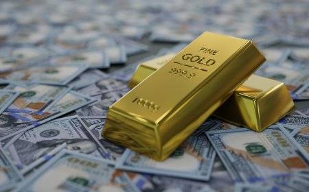 الذهب عند مستوى غير مسبوق وسط مخاوف الرسوم الجمركية