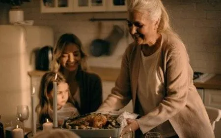 نصائح ذهبية للزوجات لكسب قلوب الحموات في زيارات العيد