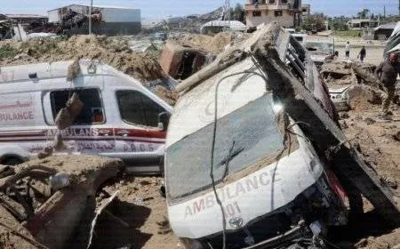 مسعفو رفح.. هرعوا بدروعهم لانتشال ضحايا فرُدموا بمقبرة جماعية