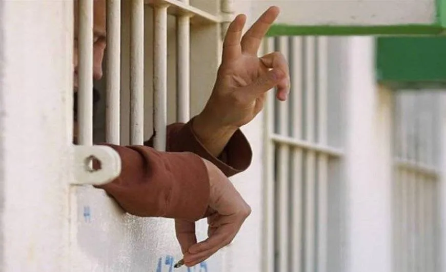 هيئة الأسرى: 16 معتقلًا في "مجدو" يواجهون العزل والجوع