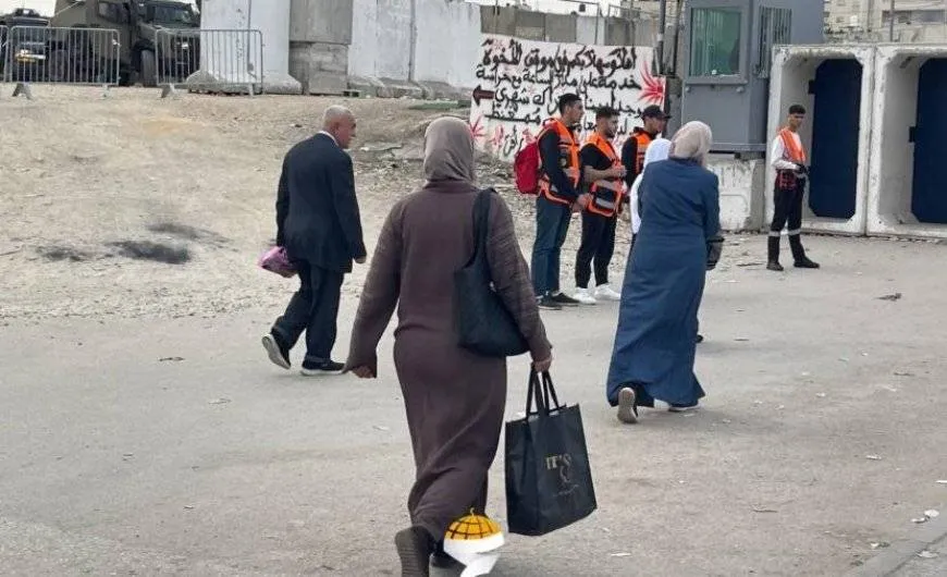 في الجمعة الأخيرة من رمضان.. الاحتلال يُعيق وصول المصلين للأقصى