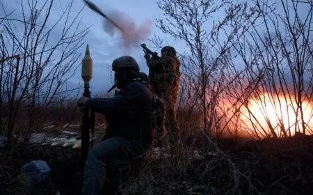 اتهامات متبادلة بين كييف وموسكو بخرق اتفاق وقف إطلاق النار وسط تصعيد الهجمات