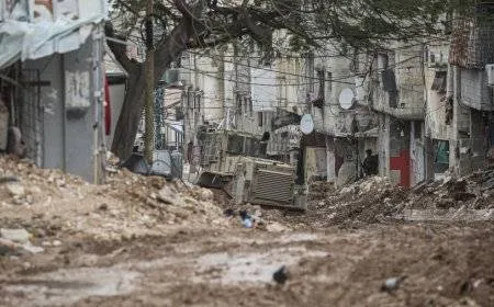 في اليوم الـ66.. الاحتلال يُصعد عدوانه على طولكرم وسط مداهمات للمنازل واعتقالات