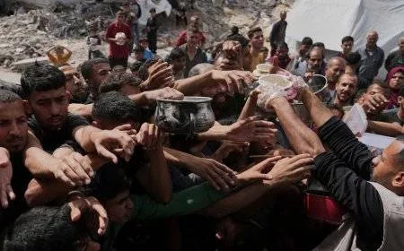 عشرات الشهداء في غزة ومئات الآلاف ينزحون مجددا داخل القطاع