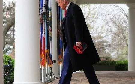 ترامب يوقف الرسوم الجمركية 90 يوما