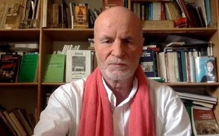 تضامن واسع مع الخبير والمفكر الفرنسي الداعم لفلسطين فرانسوا بورغا