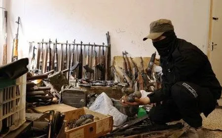 الأمن السوري يضبط أسلحة وصواريخ في حمص ودرعا