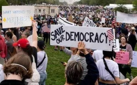 مظاهرة في ولاية أمريكية للمطالبة بالإفراج عن النشطاء والطلاب المحتجزين