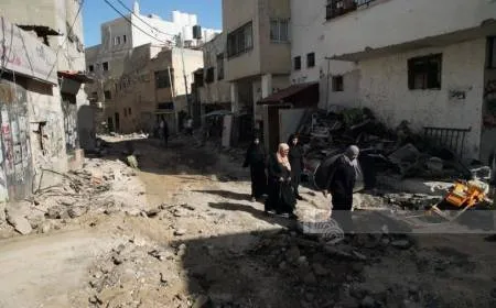 العدوان على جنين ومخيمها.. تجريف وإحراق منازل ونزوح قصري