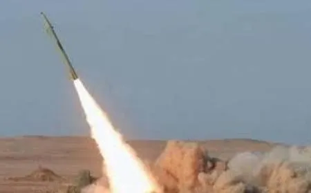 القوات اليمنية تستهدف عسقلان وحاملة طائرات أمريكية في البحر الأحمر