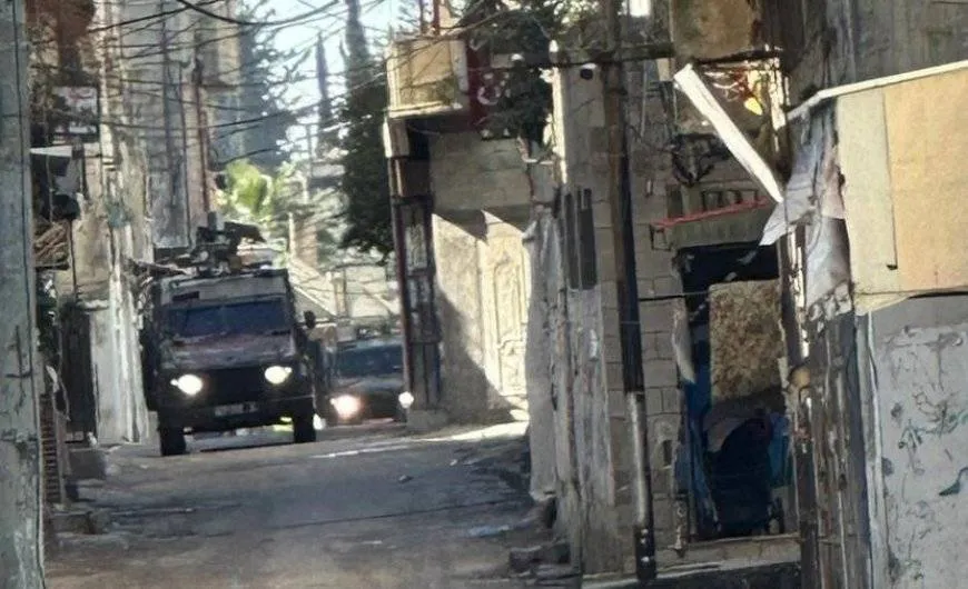 الاحتلال يشن حملة عسكرية واسعة في مخيم بلاطة