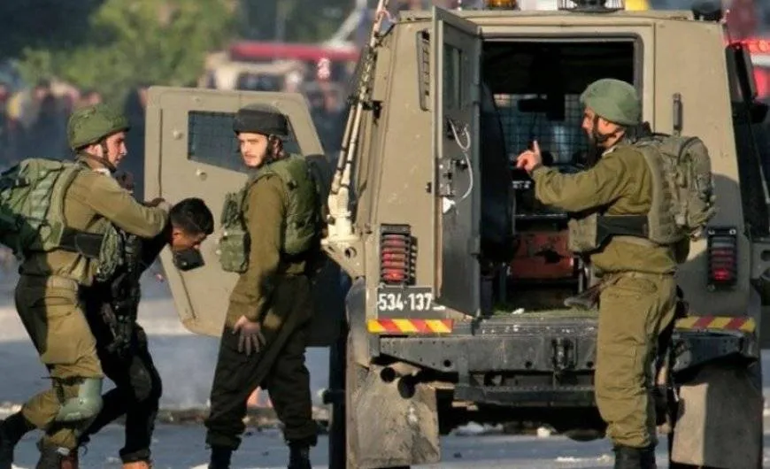 قوات الاحتلال تشن حملة اعتقالات في الضفة