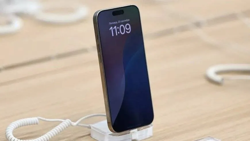 هجمات إلكترونية متقدمة تهدد خصوصية مستخدمي آيفون