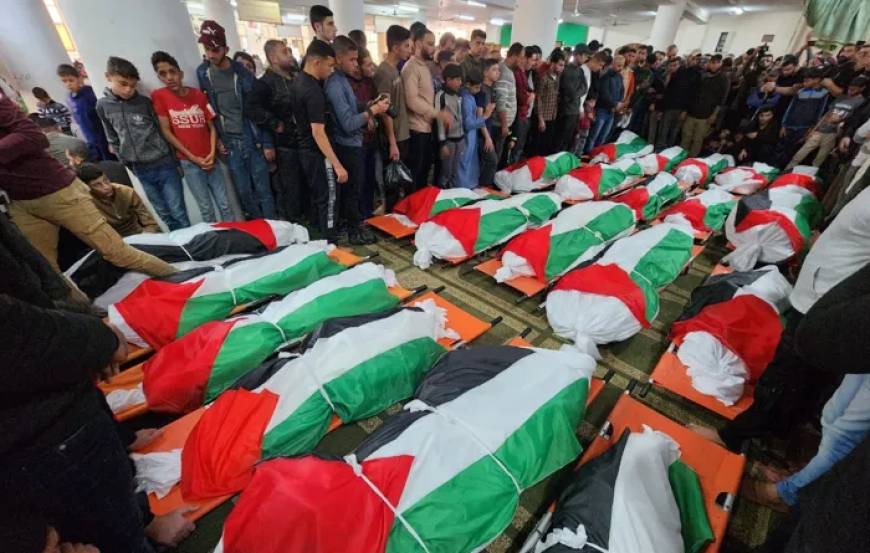 الصحة الفلسطينية بغزة: 39 شهيدا و 62 إصابة وصلوا المستشفيات خلال 24 ساعة