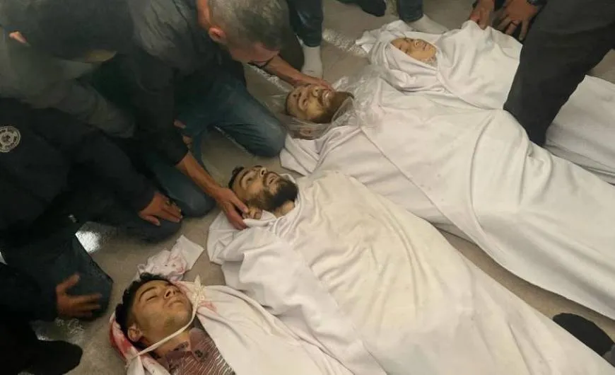 إحصائية: الاحتلال يقتل 90 مواطنًا ويبيد 4 عائلات بالكامل يوميًا بغزة