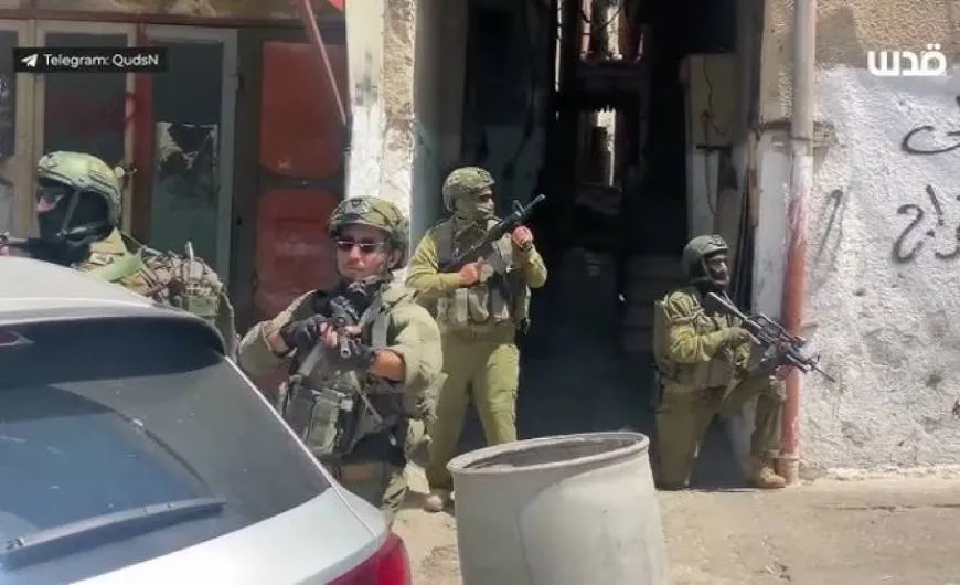 اقتحامات واعتقالات في الضفة وتفجير عبوة ناسفة في بلاطة