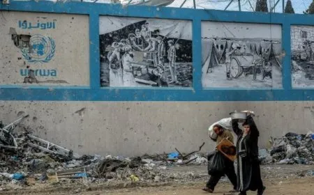 الولايات المتحدة تناقش فرض عقوبات تتعلق بالإرهاب على "أونروا"