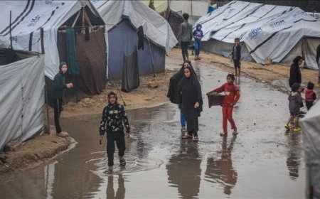 لازاريني: أهالي غزة يواجهون موجة جديدة من المعاناة في المنخفض الجوي