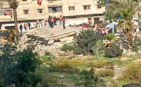 تحت الركام.. ذاكرة غزة تتنفس باروداً